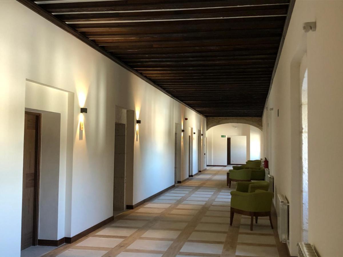 Hospedería Monasterio de La Vid La Vid y Barrios Exterior foto